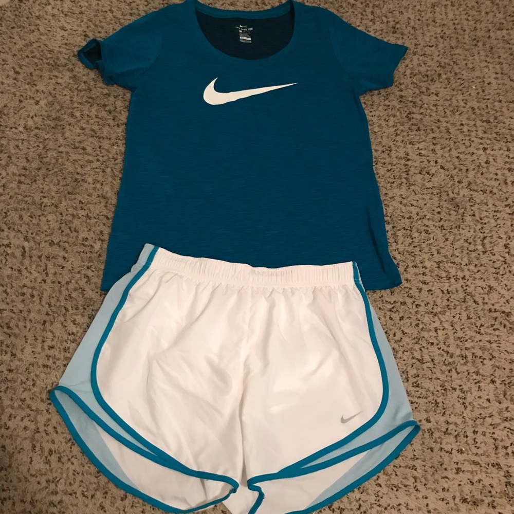 NIKE Dri-Fit Set
